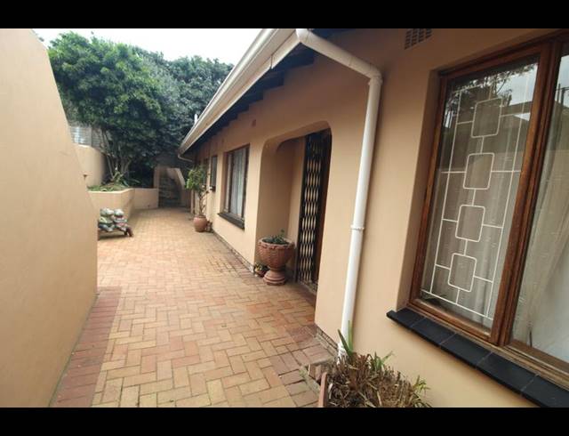 3 BEDROOM HOUSE FOR SALE IN BELLAIR